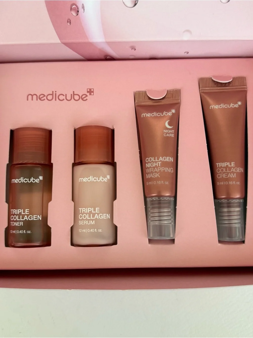 Medicube Collagen Glow Trial Kit. New!